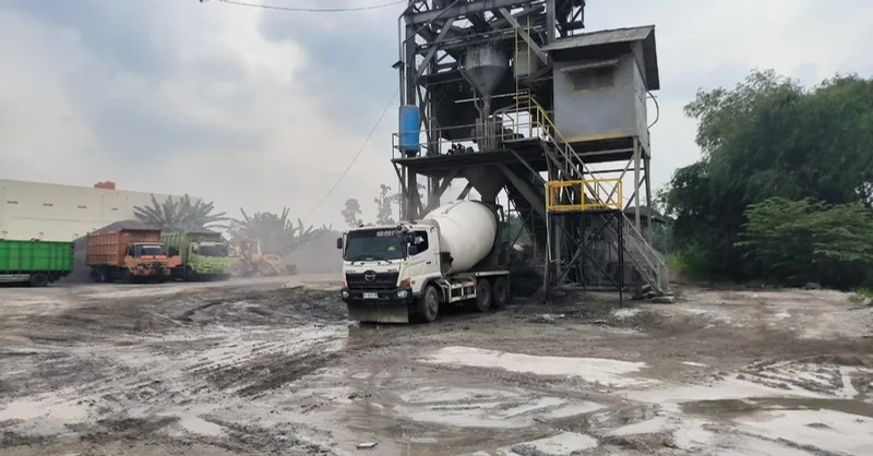 Batching plant ready mix concrete di Muara Enim